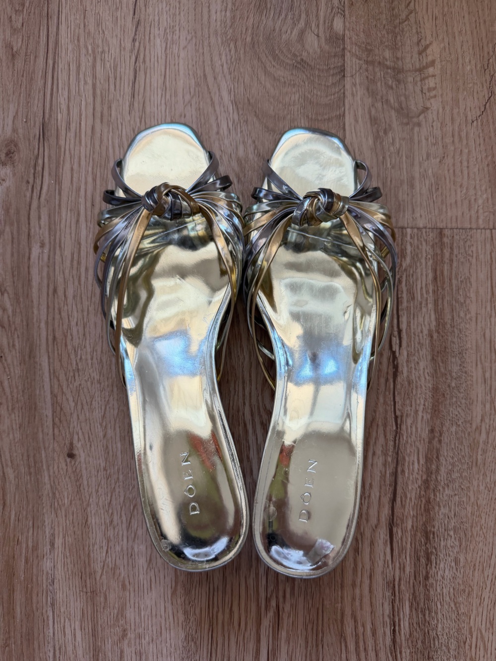 Doen sandal cat heel gold sliver